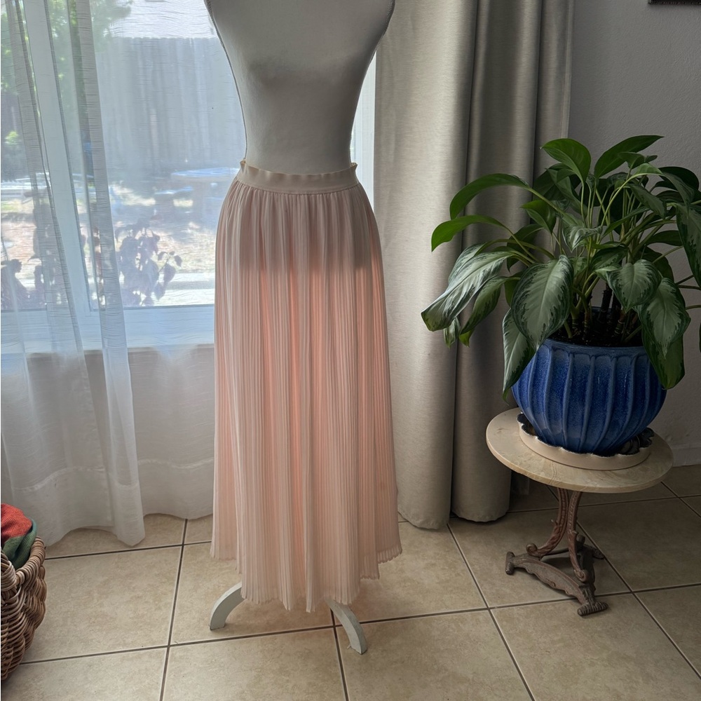 LC Lauren Conrad Light Pink Maxi Skirt